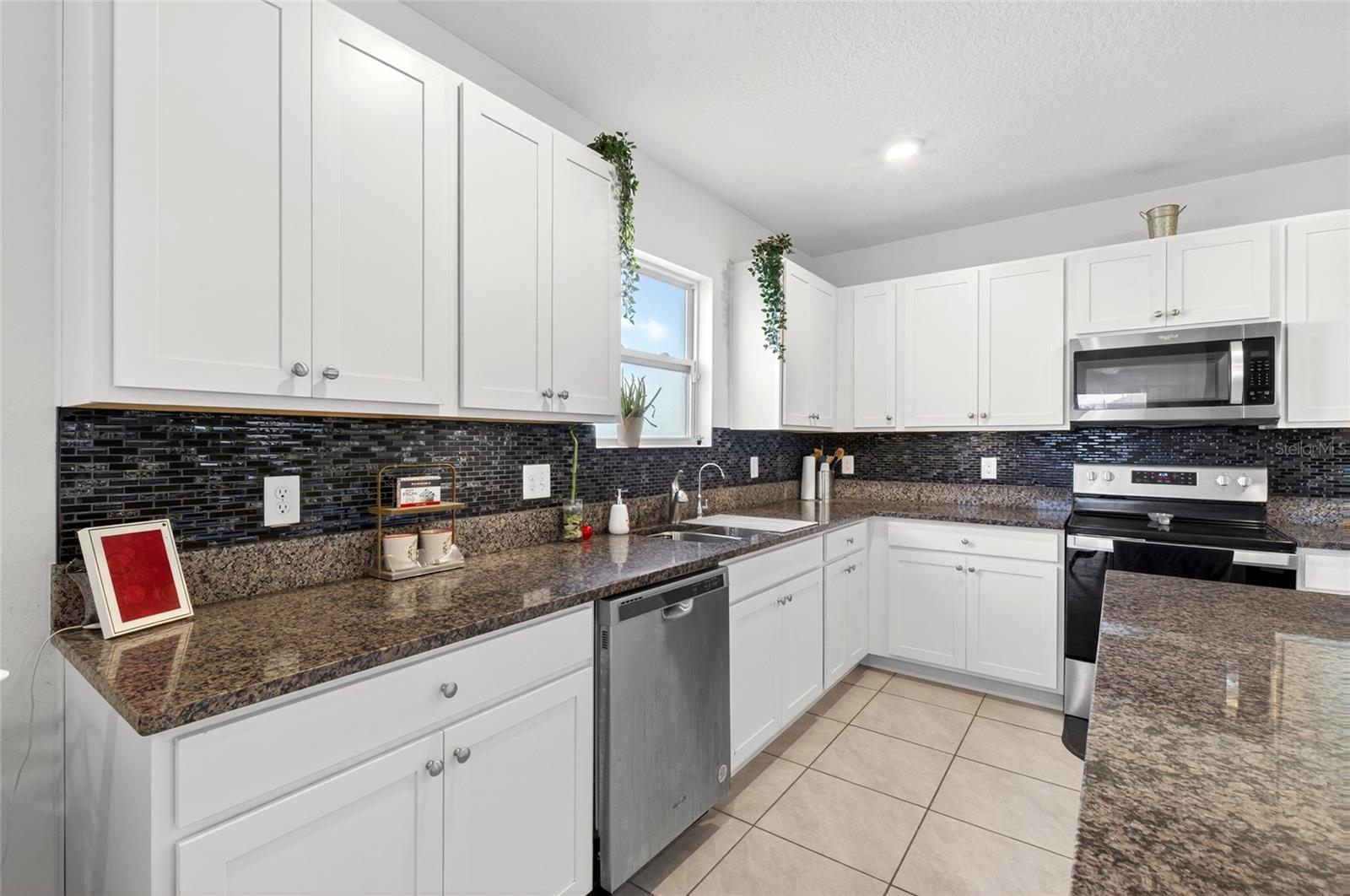 Image 13 of 57 For 9649 Black Walnut Drive