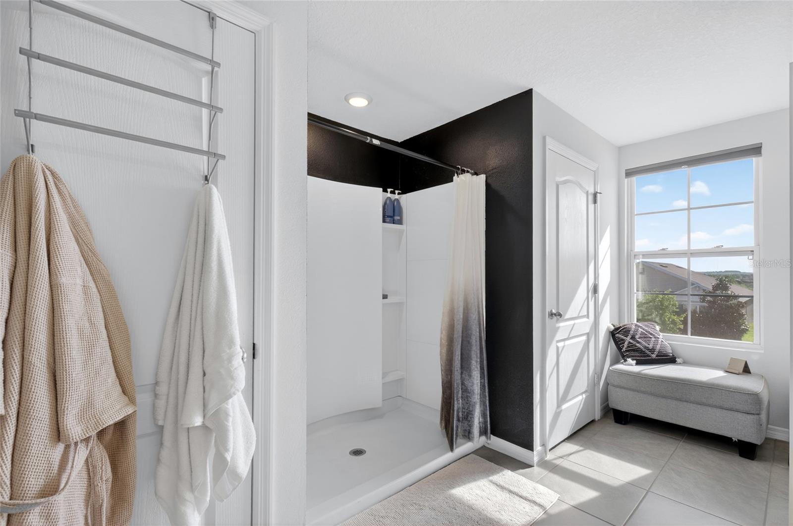 Image 32 of 57 For 9649 Black Walnut Drive