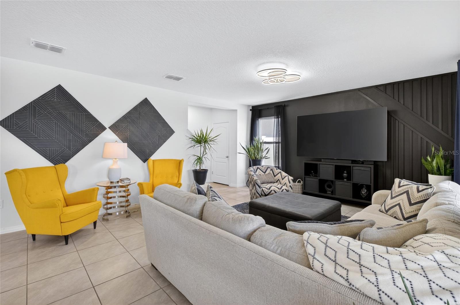 Image 9 of 57 For 9649 Black Walnut Drive