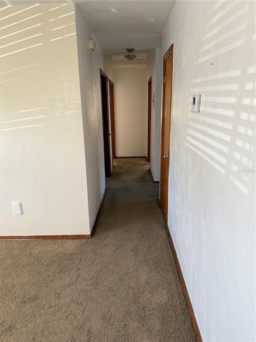 Image 9 of 22 For 1247 Lakeview Drive