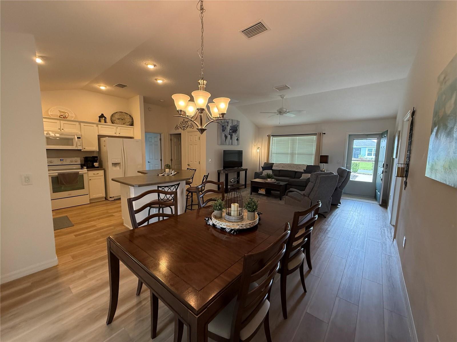 Image 11 of 36 For 3135 Burns Drive