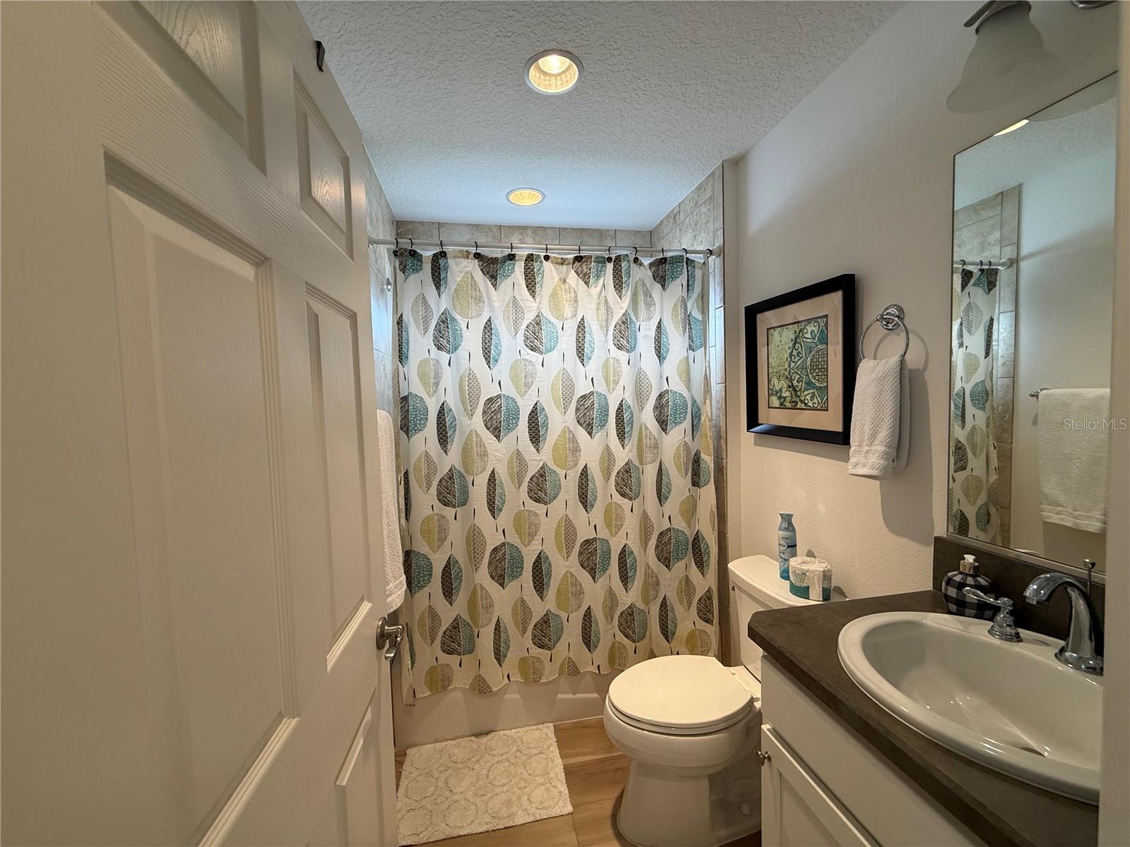 Image 20 of 36 For 3135 Burns Drive