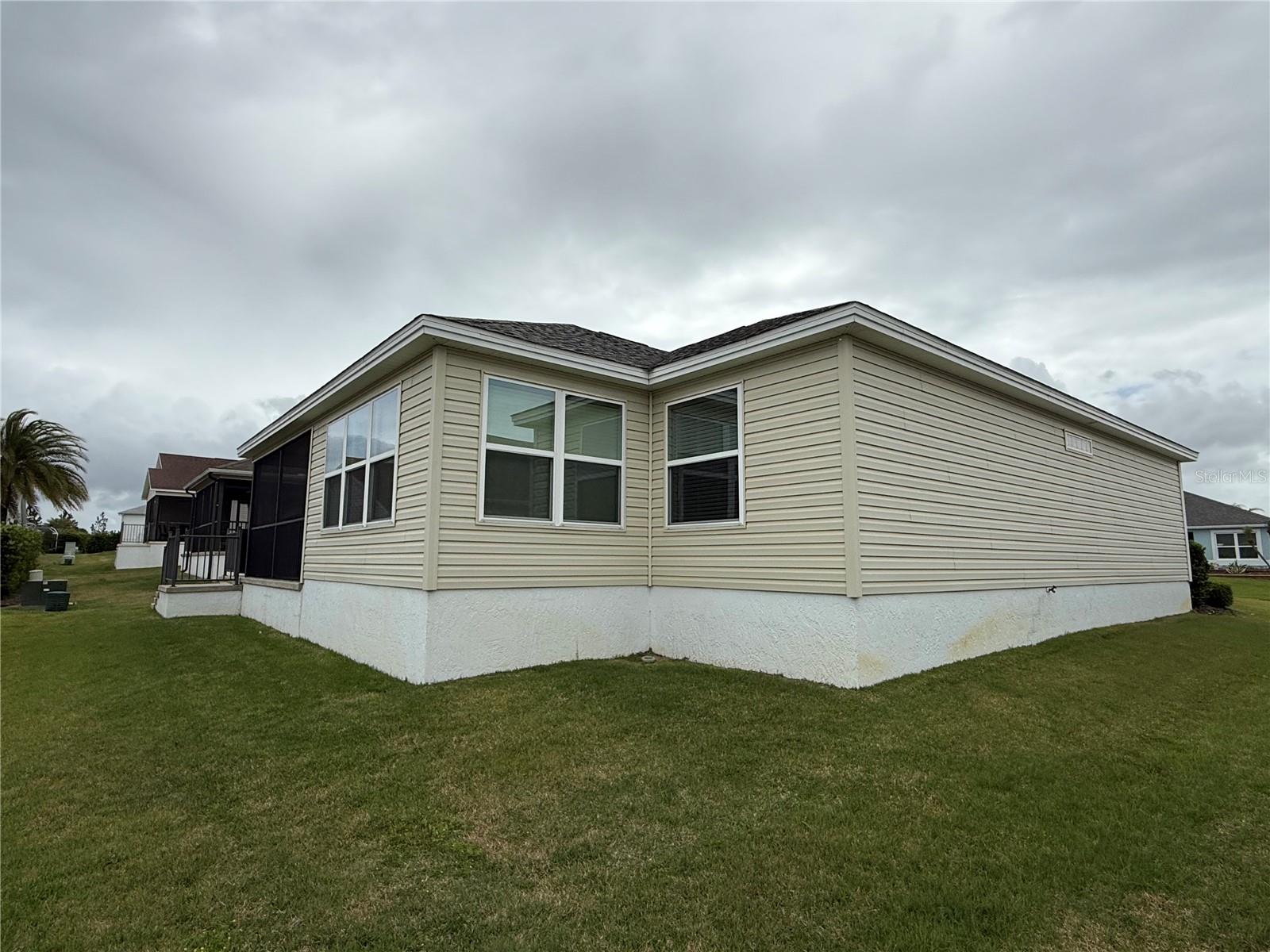 Image 31 of 36 For 3135 Burns Drive