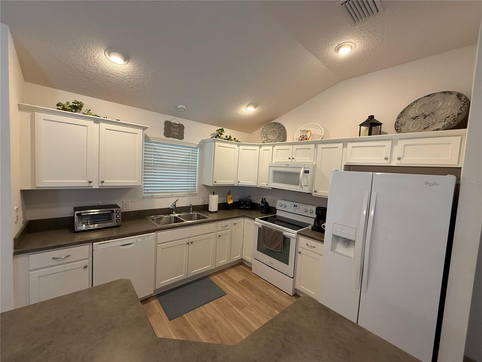 Image 7 of 36 For 3135 Burns Drive