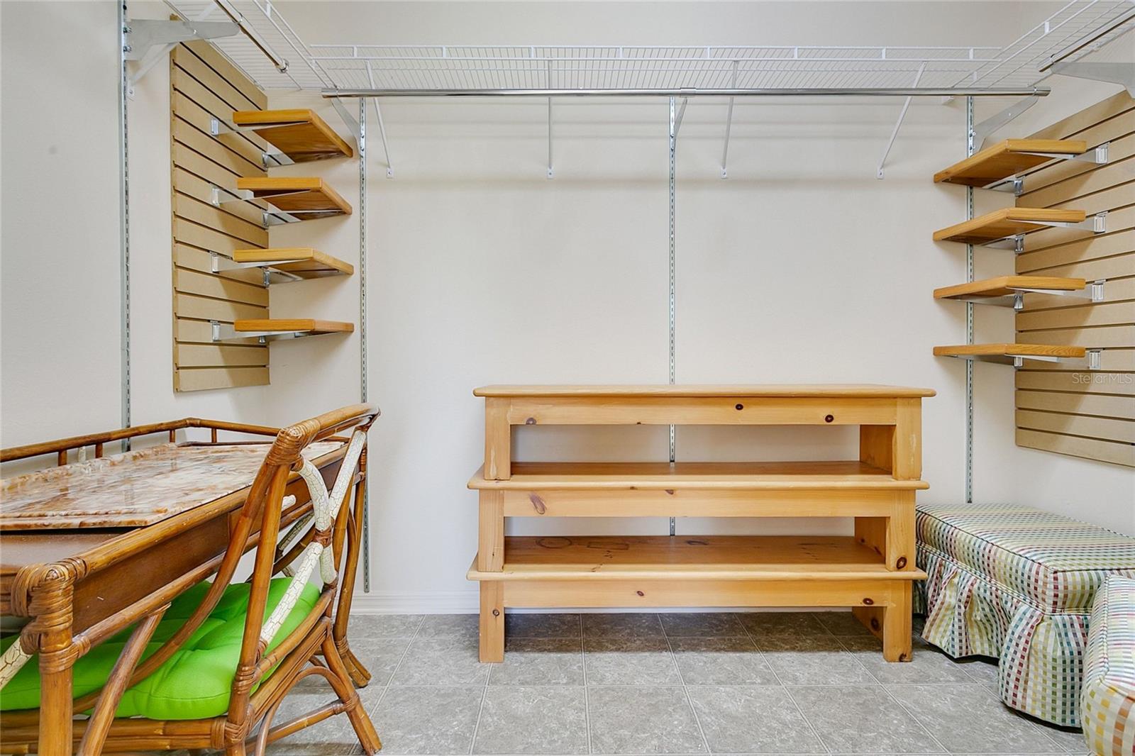 Image 27 of 54 For 5712 Summerbrooke Court