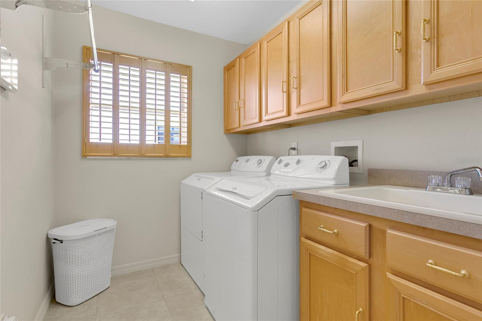 Image 35 of 54 For 5712 Summerbrooke Court