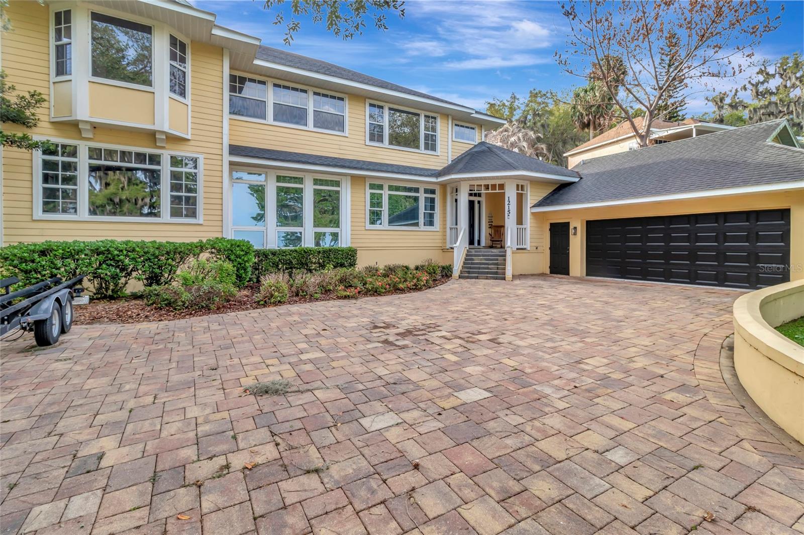 Image 52 of 73 For 1215 Lakeshore Drive