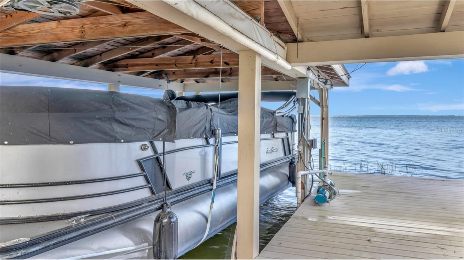 Image 61 of 73 For 1215 Lakeshore Drive