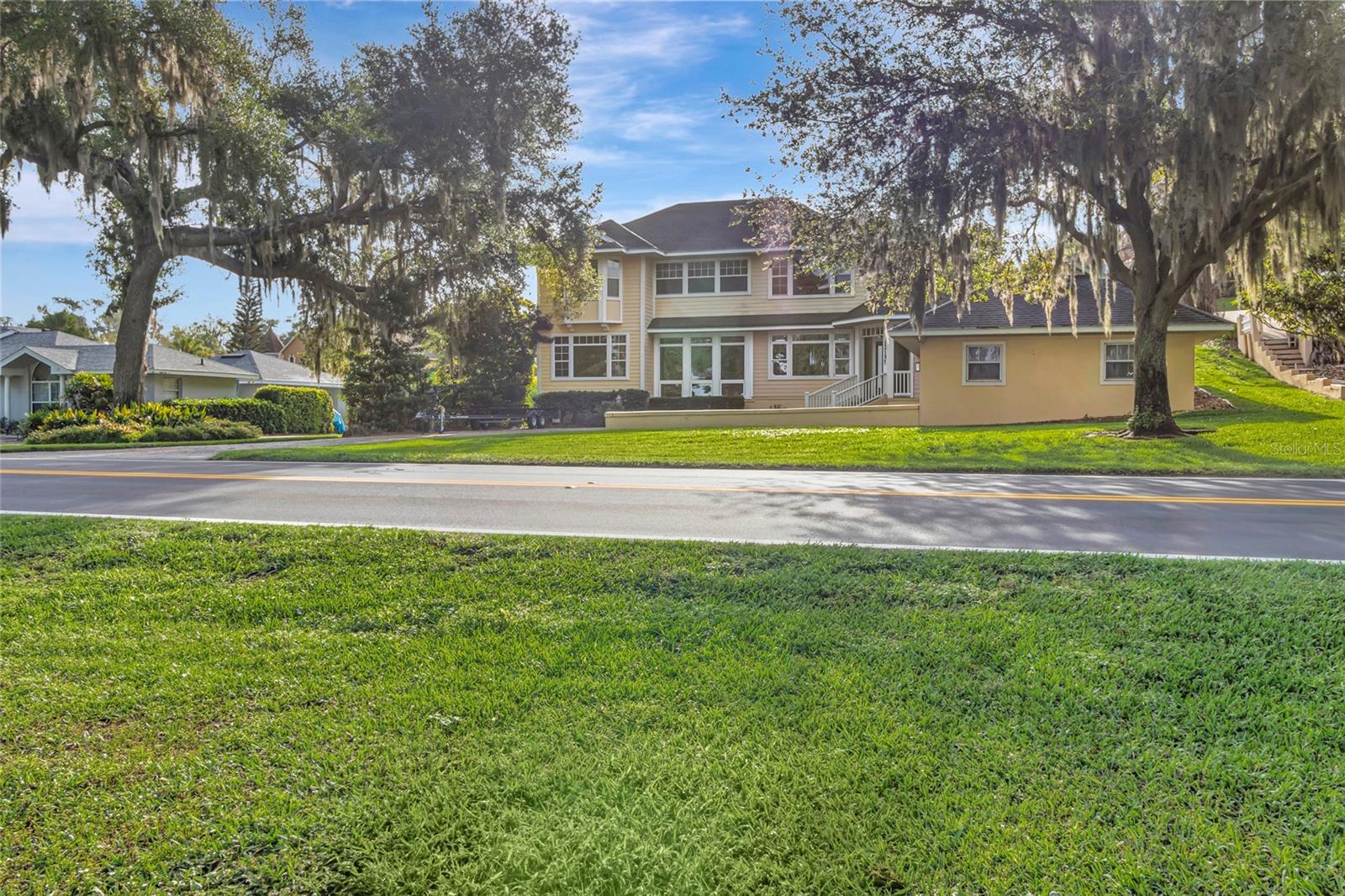 Image 63 of 73 For 1215 Lakeshore Drive