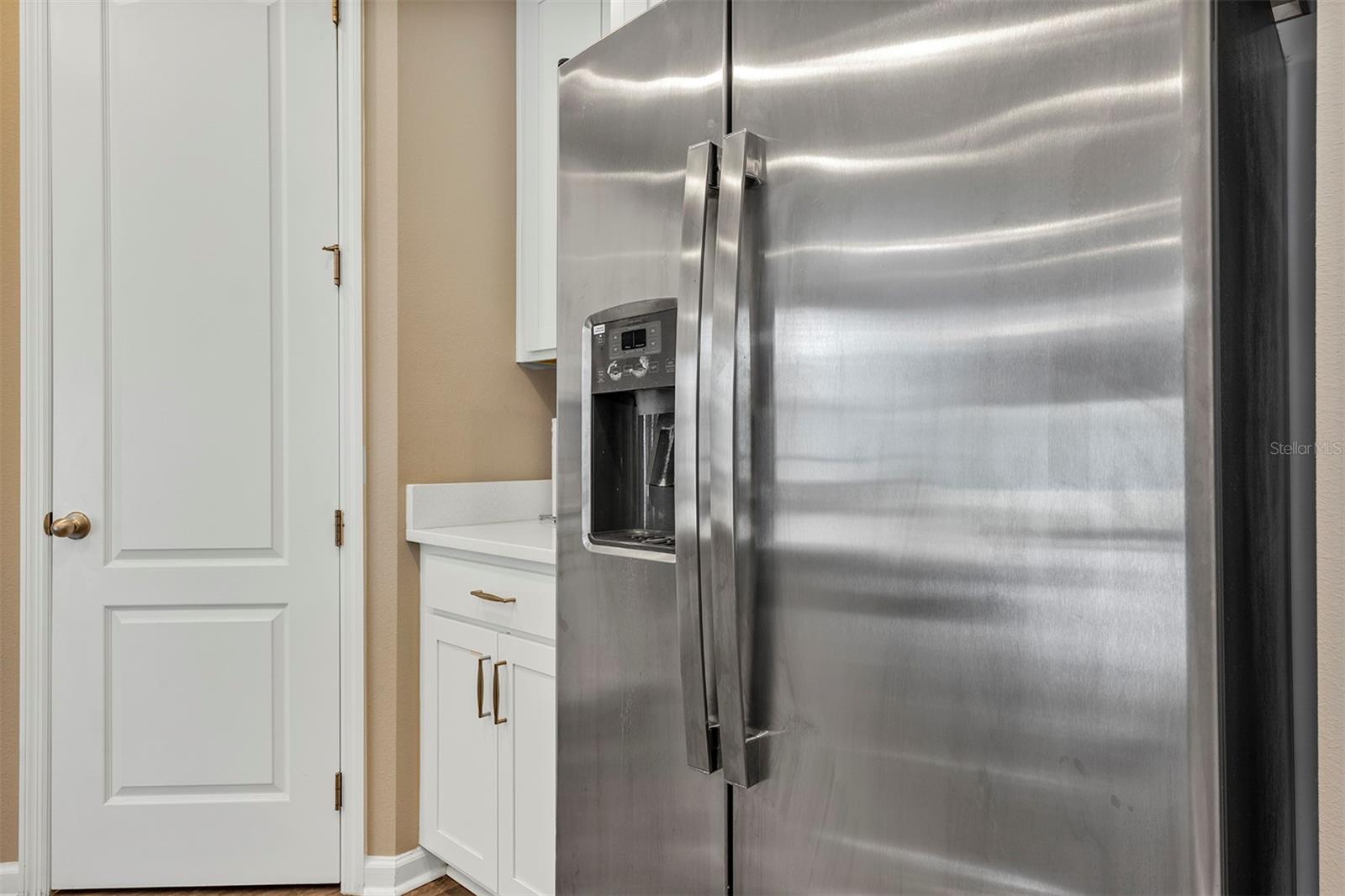 Image 10 of 36 For 2012 Sloans Outlook Drive