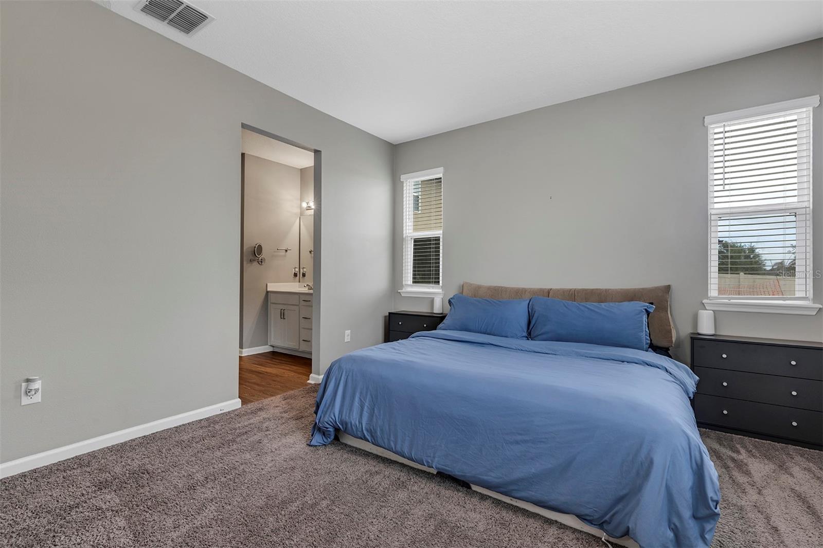 Image 18 of 36 For 2012 Sloans Outlook Drive