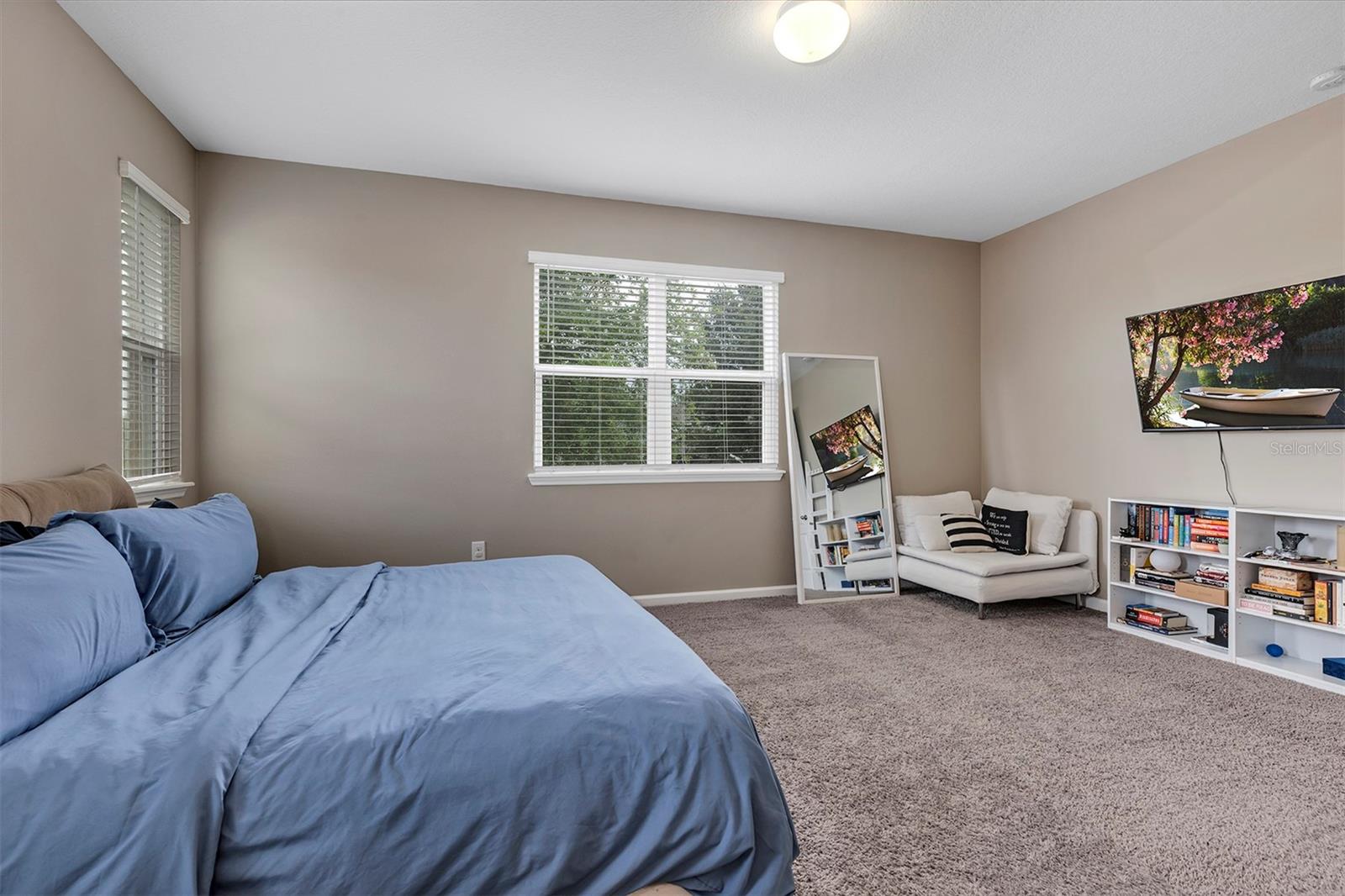 Image 19 of 36 For 2012 Sloans Outlook Drive