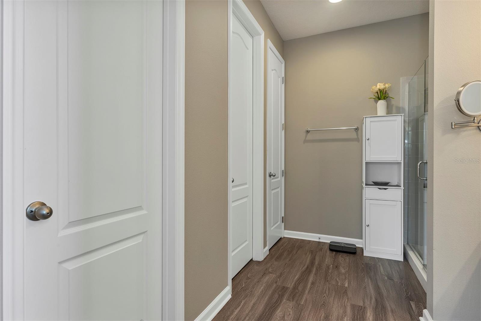 Image 21 of 36 For 2012 Sloans Outlook Drive