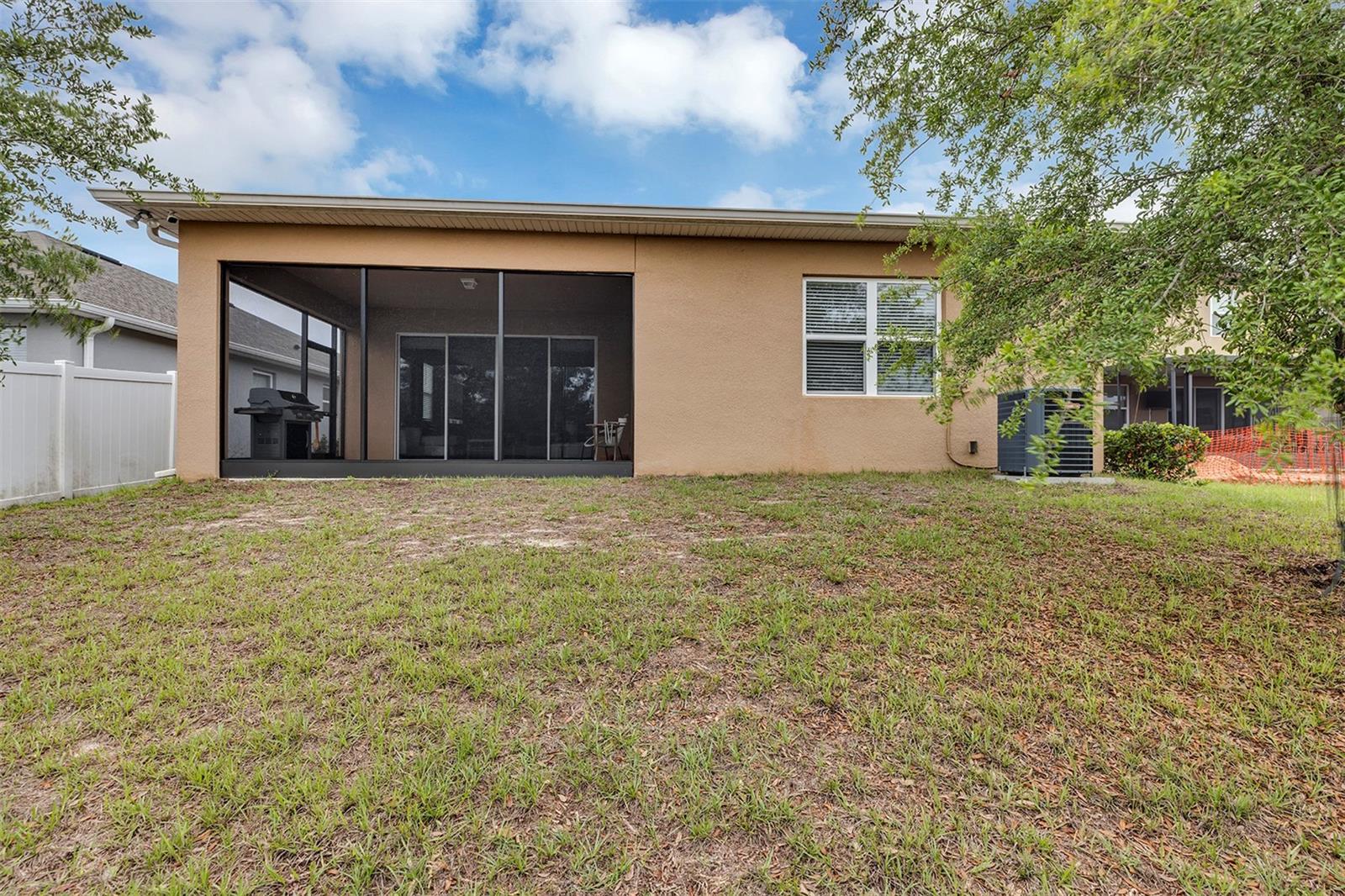 Image 34 of 36 For 2012 Sloans Outlook Drive