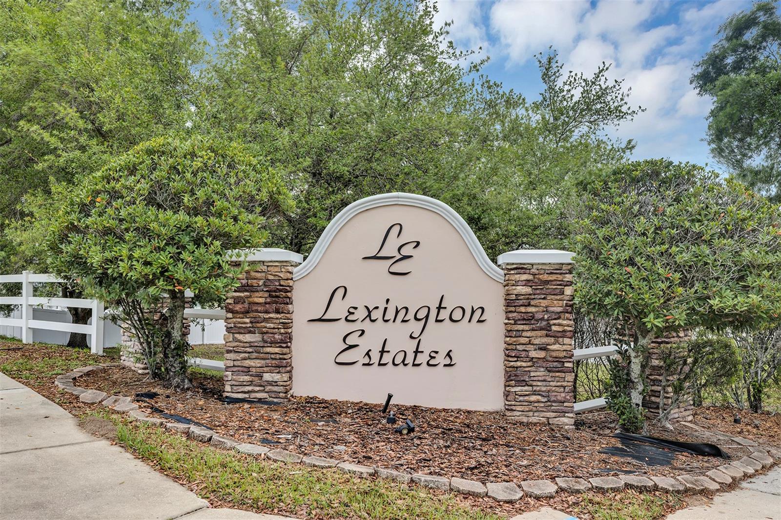 Image 36 of 36 For 2012 Sloans Outlook Drive