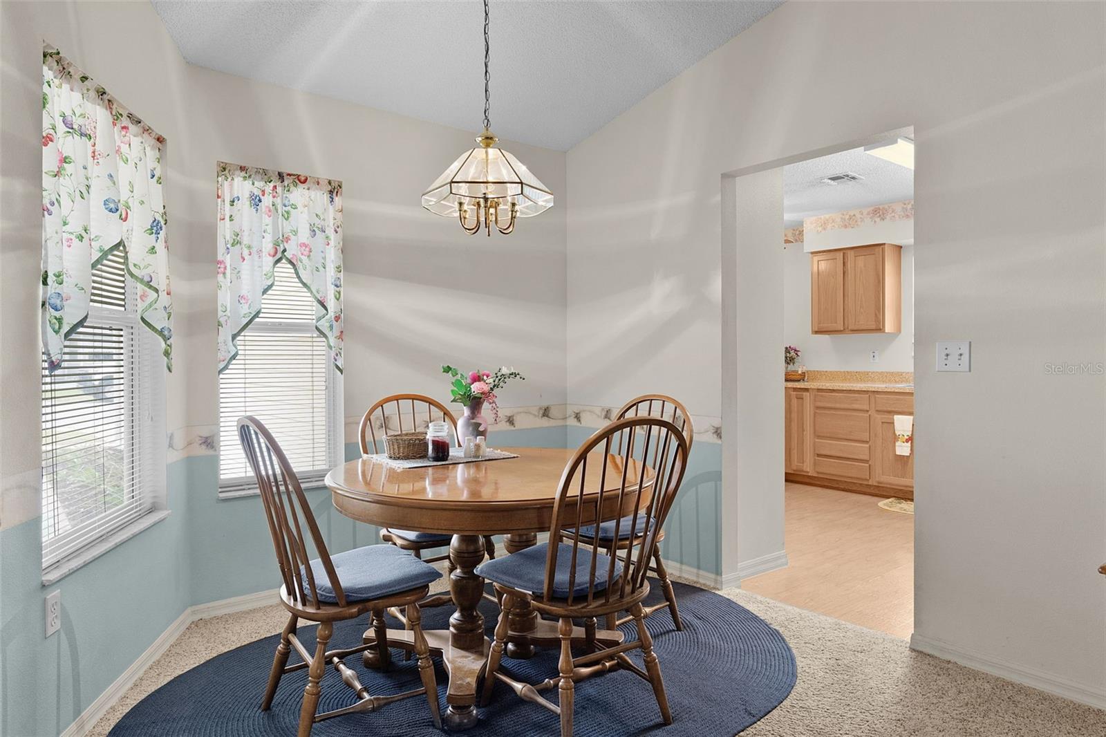 Image 14 of 47 For 413 Westwood Drive