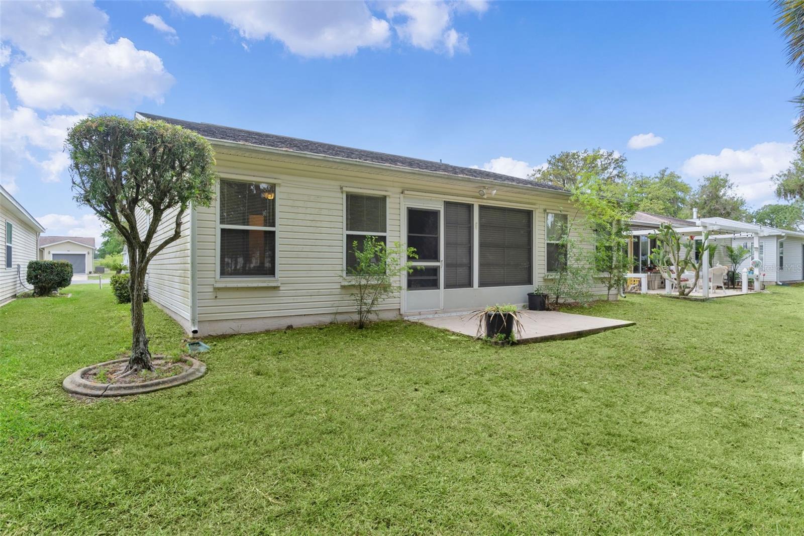 Image 29 of 47 For 413 Westwood Drive