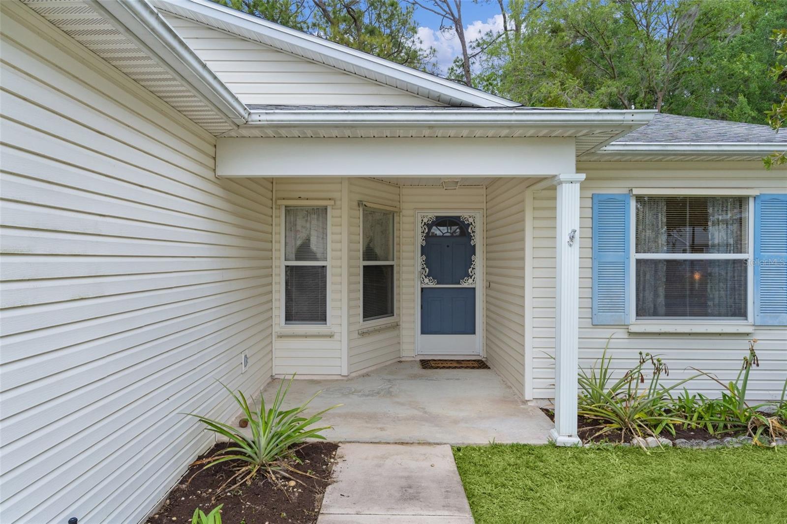 Image 4 of 47 For 413 Westwood Drive