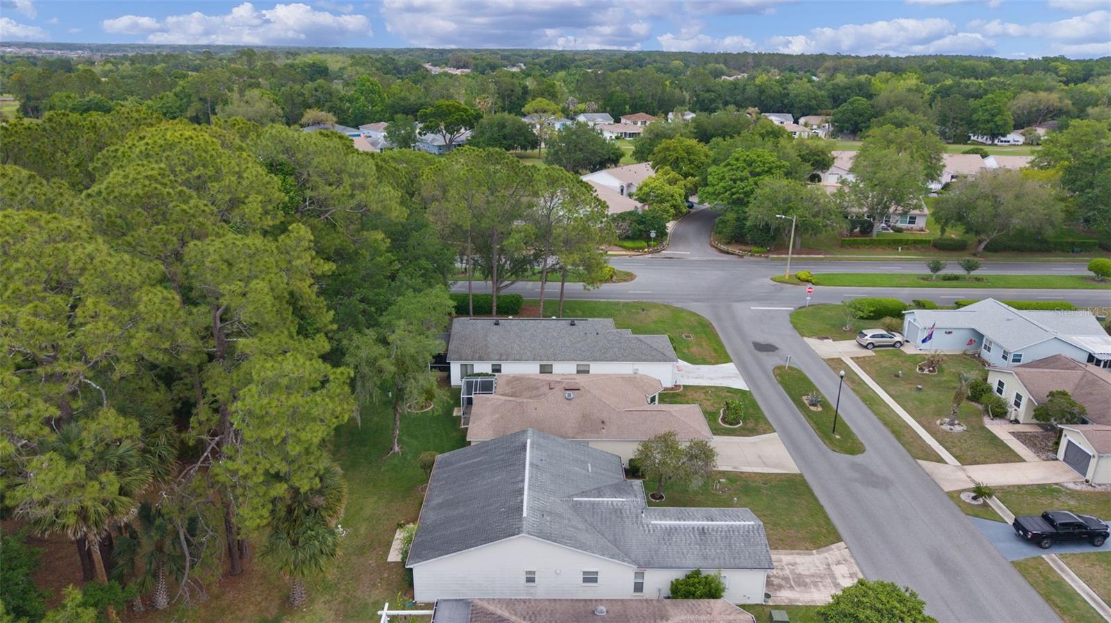 Image 43 of 47 For 413 Westwood Drive