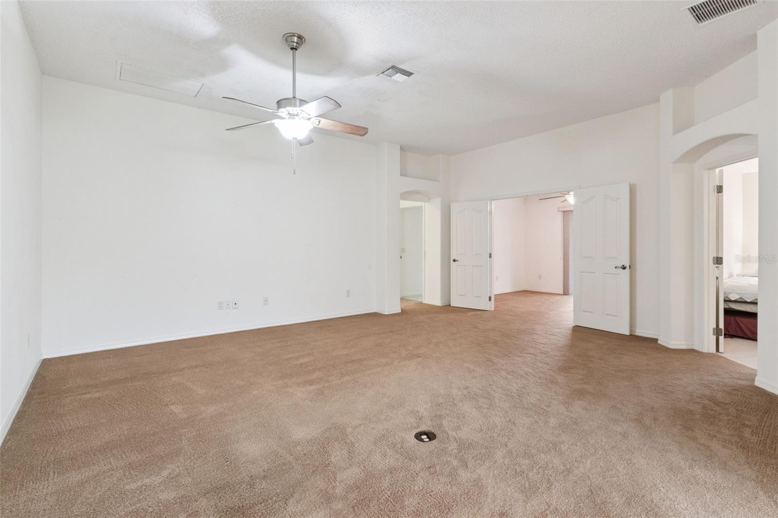 Image 14 of 42 For 2039 Tynte Terrace