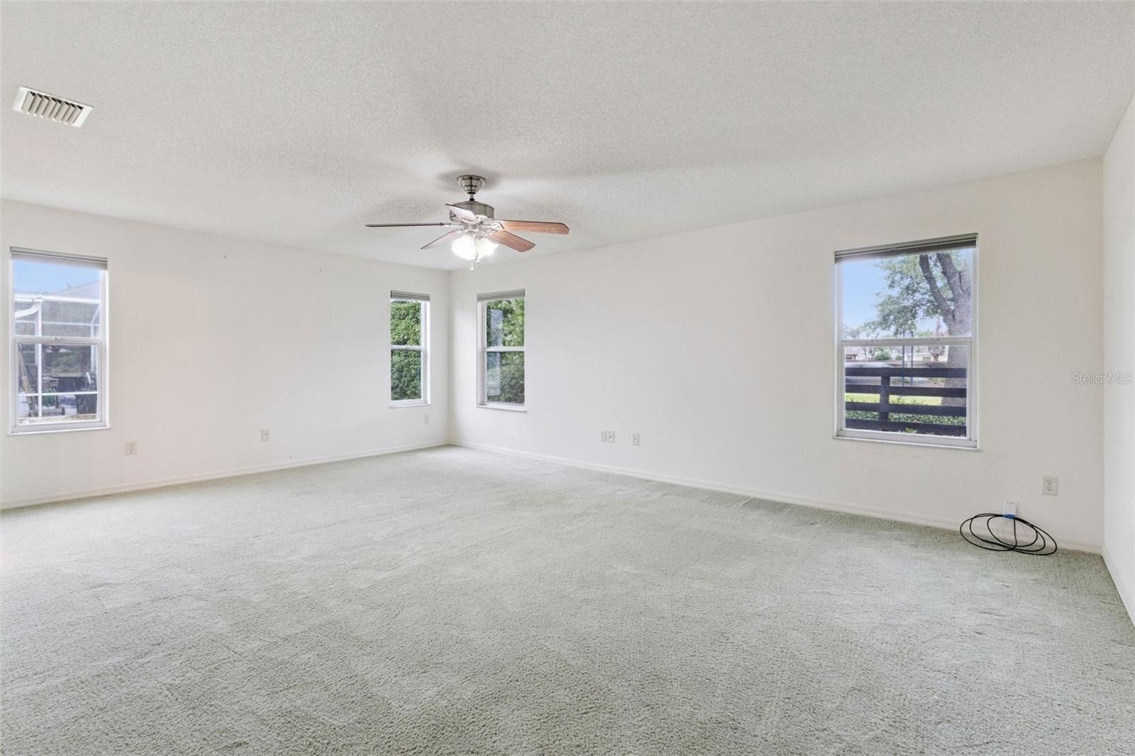 Image 19 of 42 For 2039 Tynte Terrace
