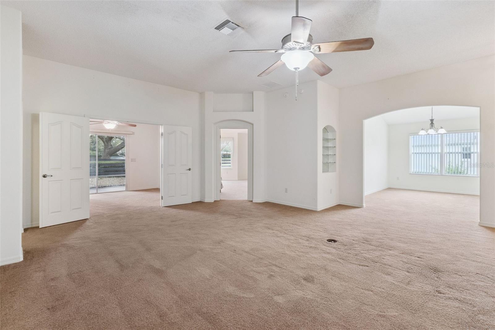 Image 4 of 42 For 2039 Tynte Terrace
