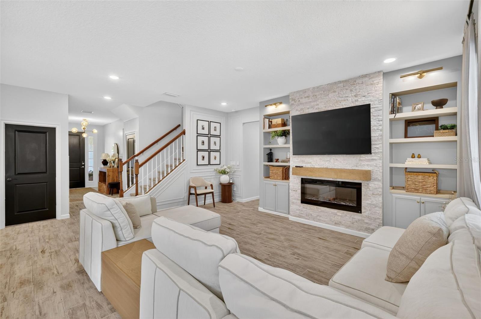 Image 14 of 63 For 2341 Sirena Lane