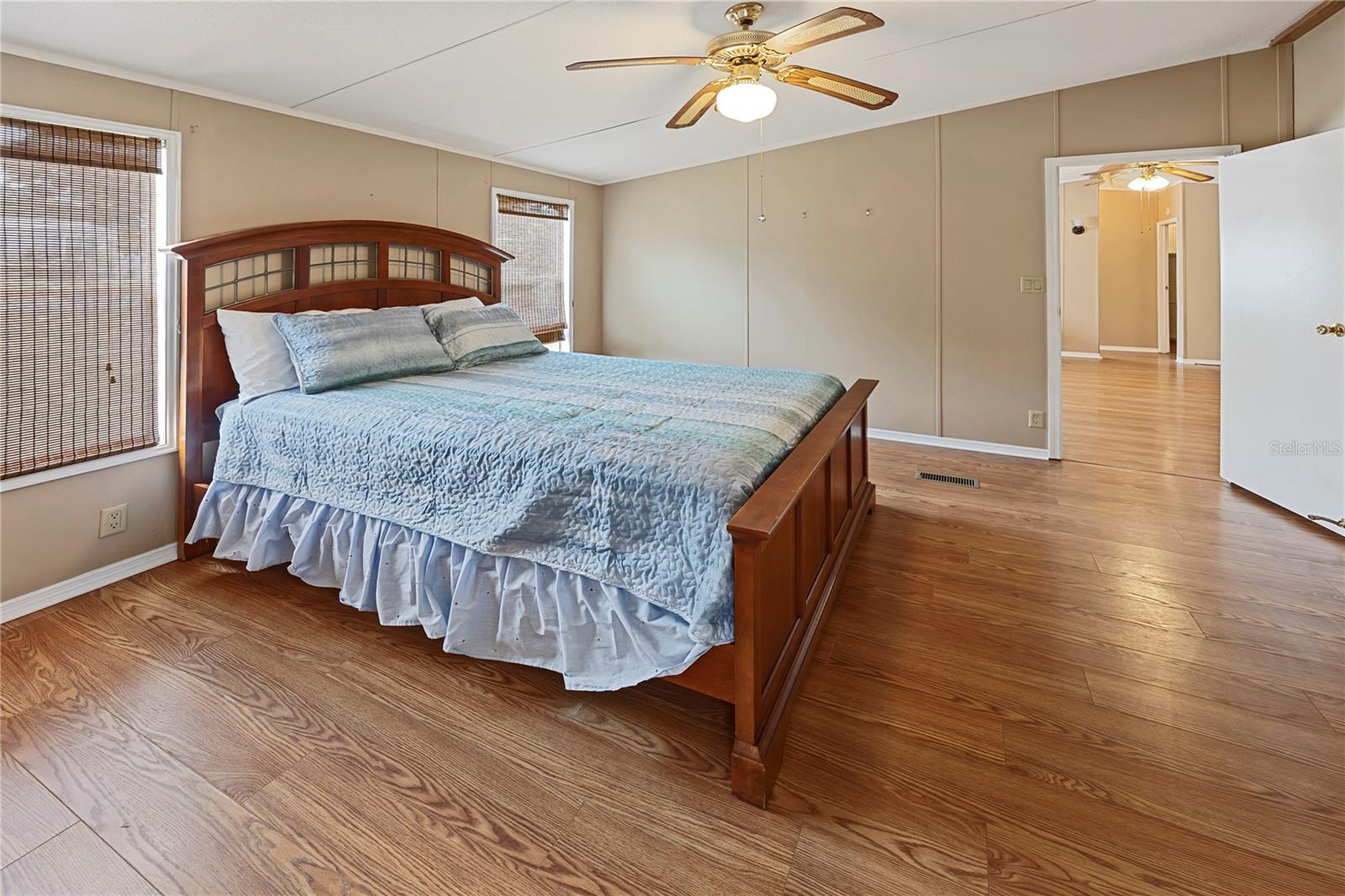 Image 10 of 34 For 36833 Shadow Hill Drive