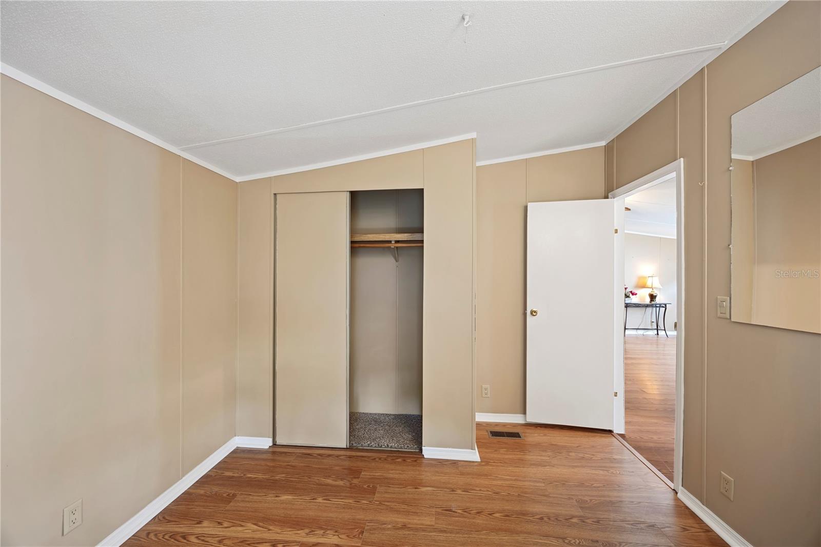 Image 14 of 34 For 36833 Shadow Hill Drive