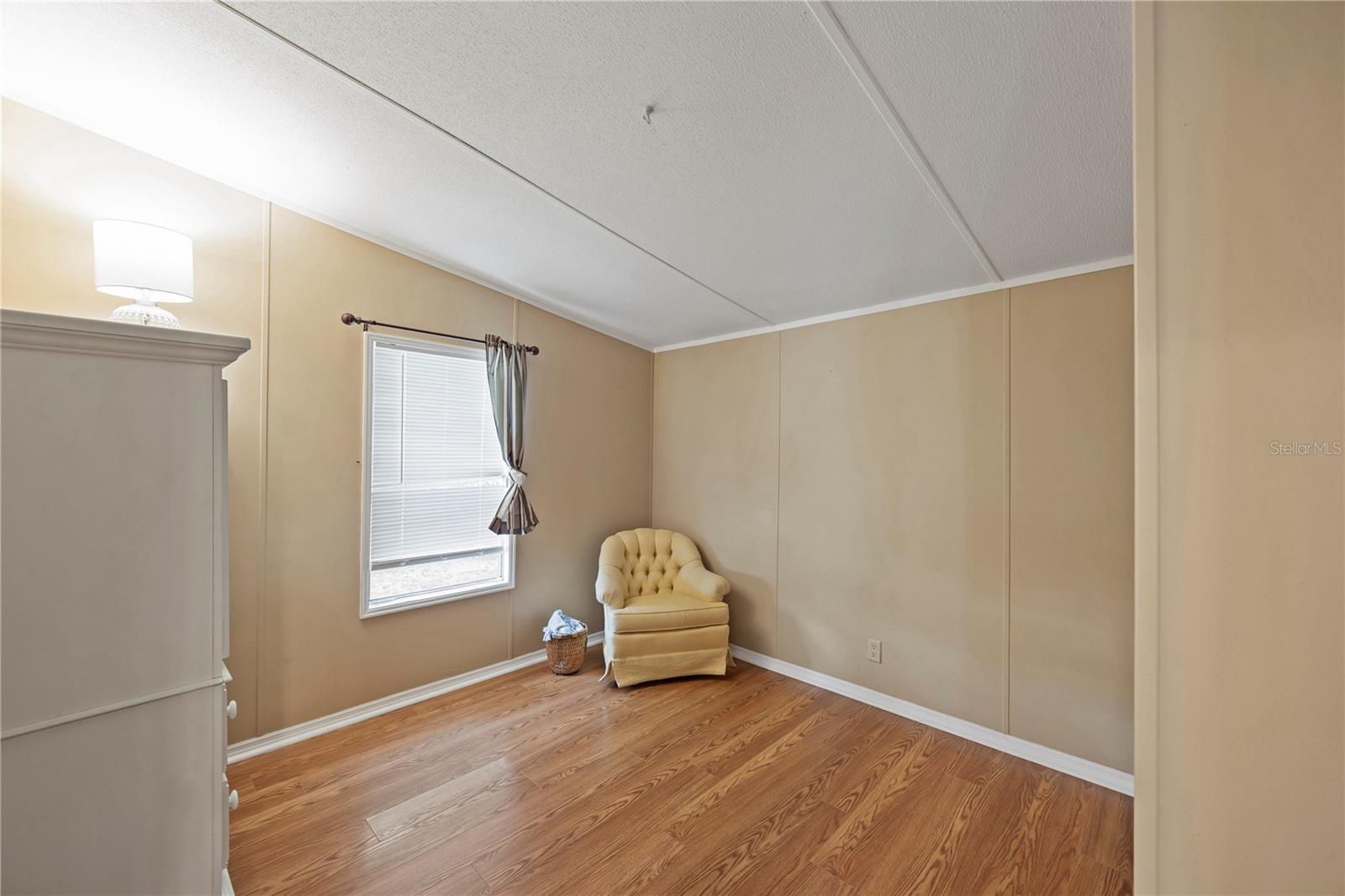 Image 16 of 34 For 36833 Shadow Hill Drive