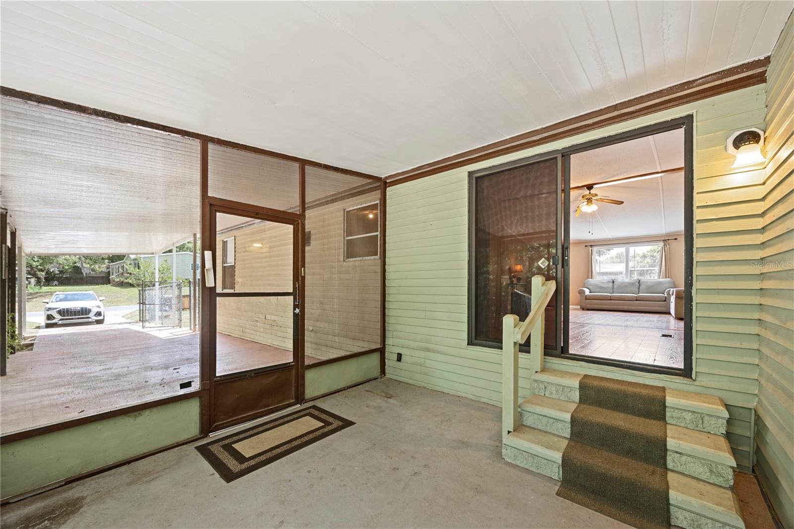 Image 20 of 34 For 36833 Shadow Hill Drive