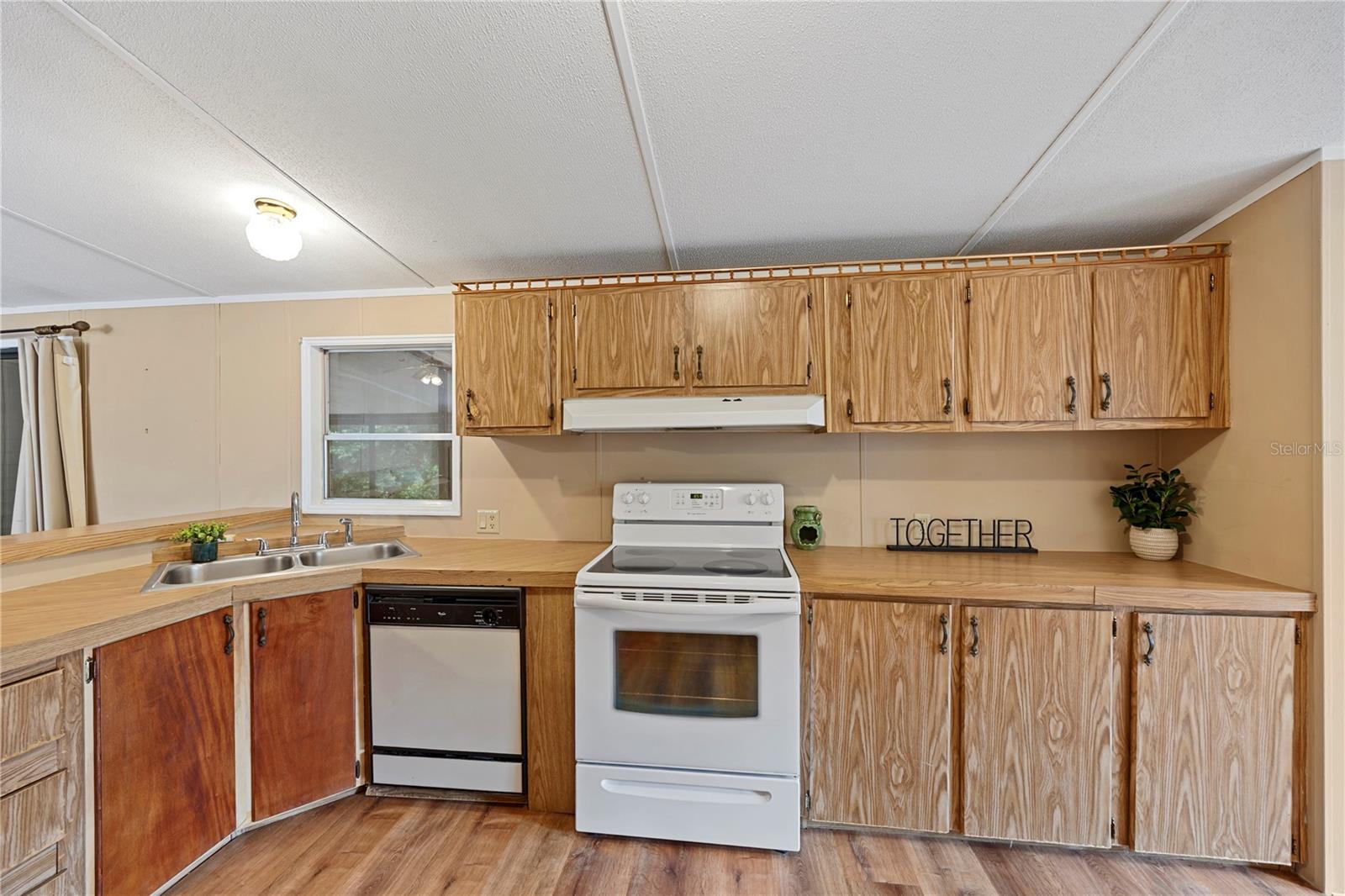 Image 25 of 34 For 36833 Shadow Hill Drive