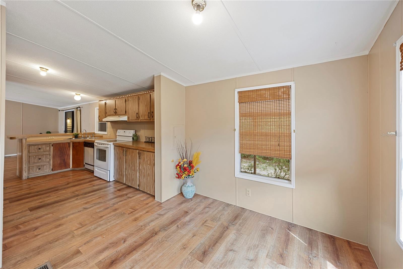 Image 27 of 34 For 36833 Shadow Hill Drive