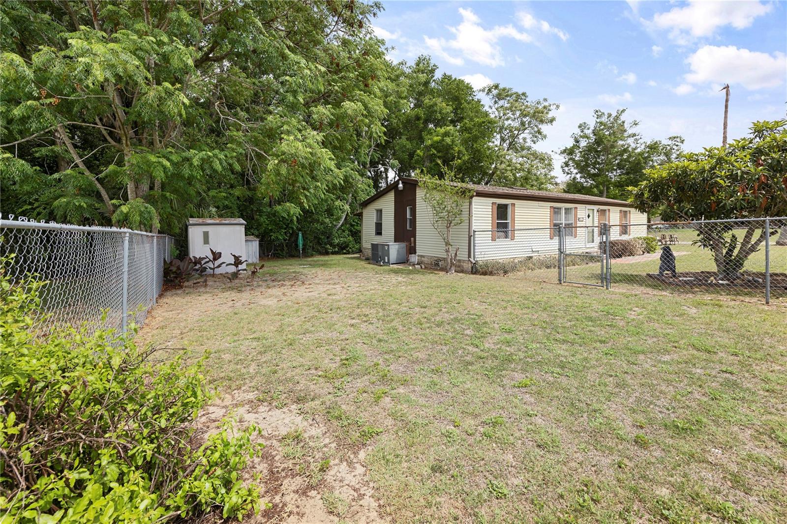 Image 32 of 34 For 36833 Shadow Hill Drive