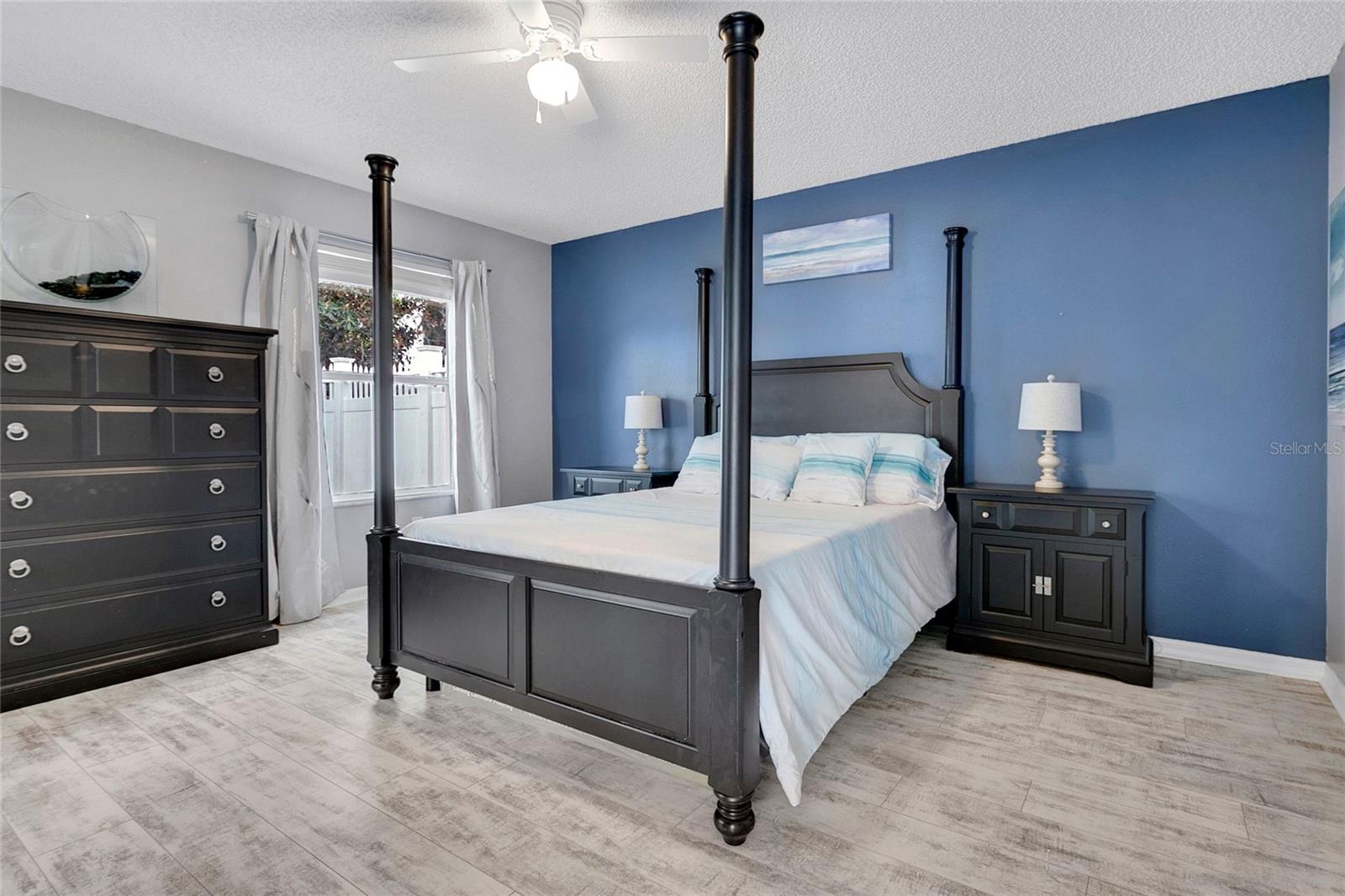 Image 13 of 34 For 9108 177th Belmont Place