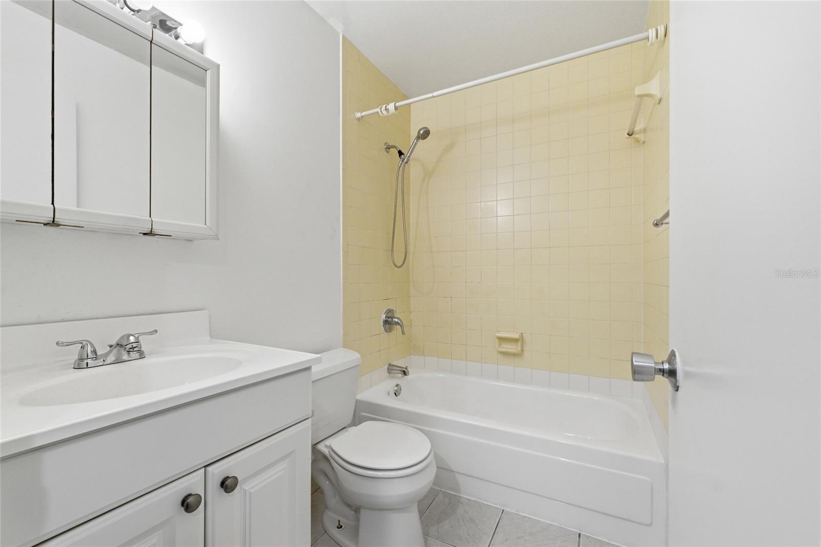 Image 13 of 33 For 6060 Peregrine Avenue 17e