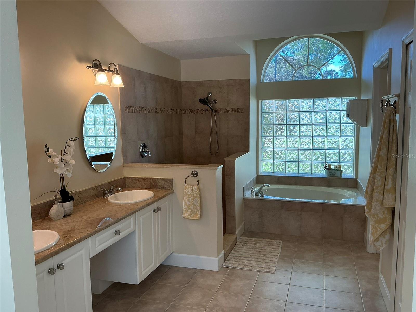 Image 12 of 30 For 5789 Falling Tree Lane