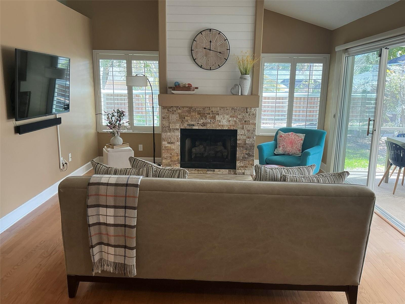 Image 21 of 30 For 5789 Falling Tree Lane