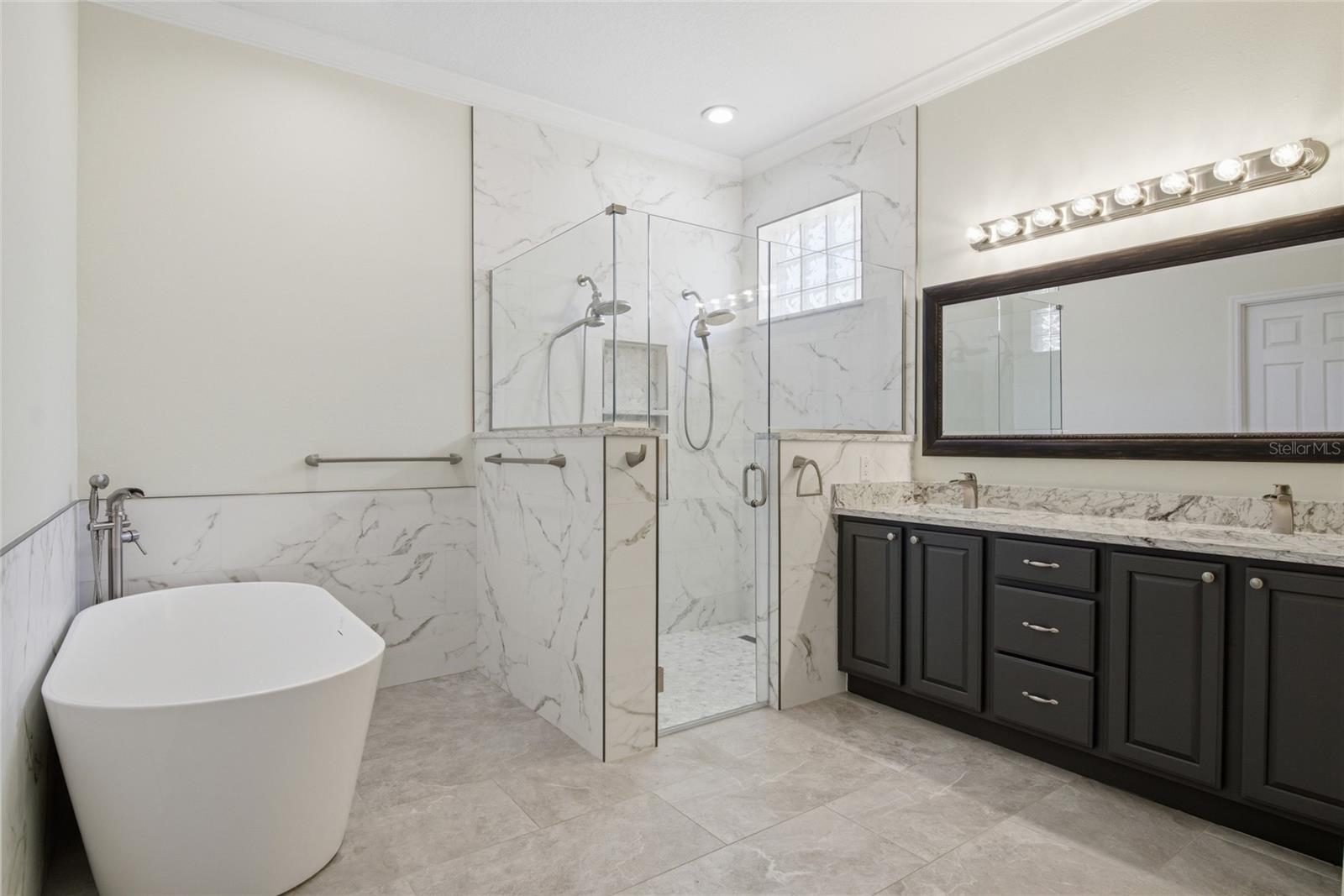 Image 14 of 49 For 12841 Valley Ridge Road