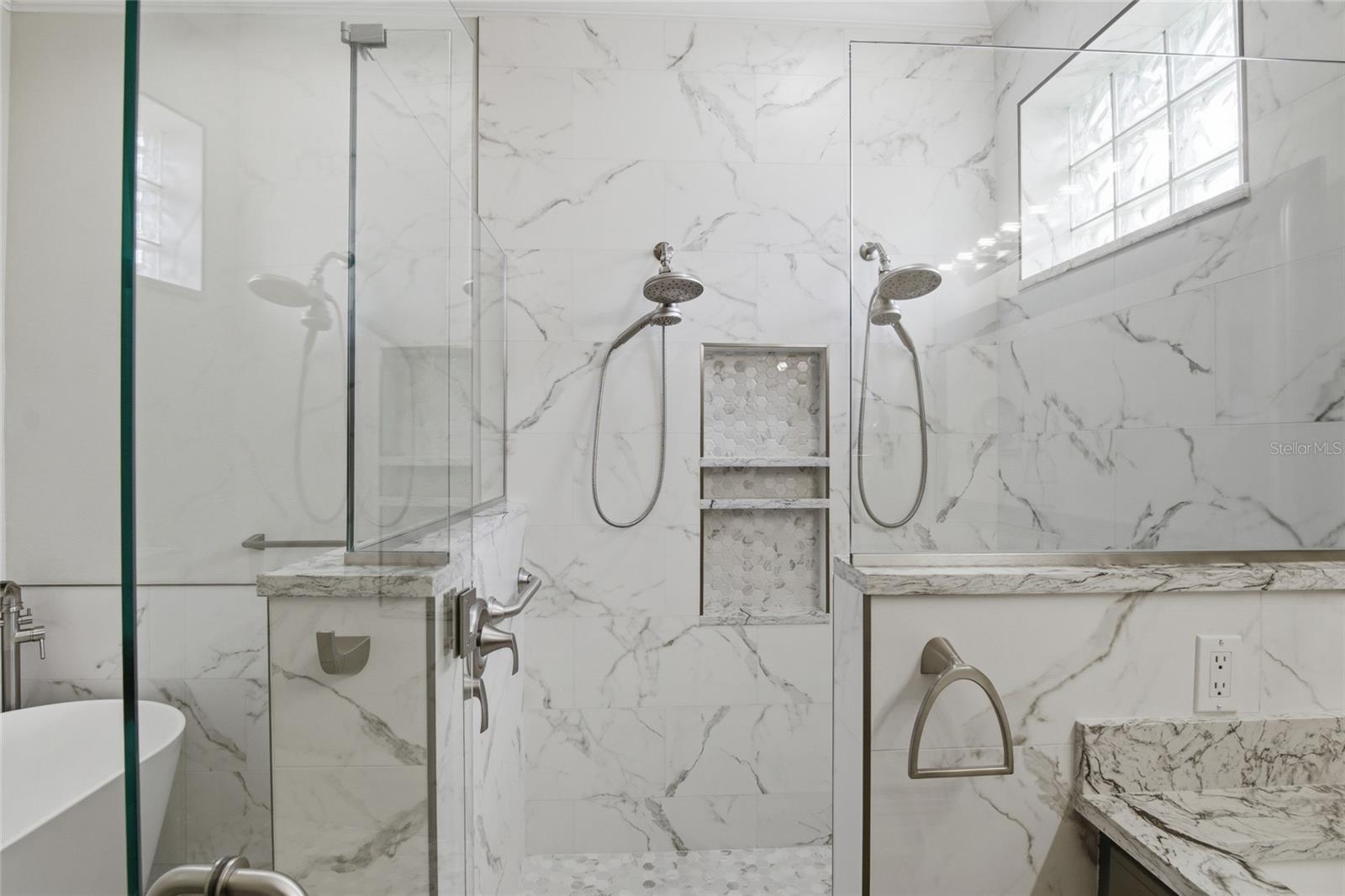 Image 17 of 49 For 12841 Valley Ridge Road