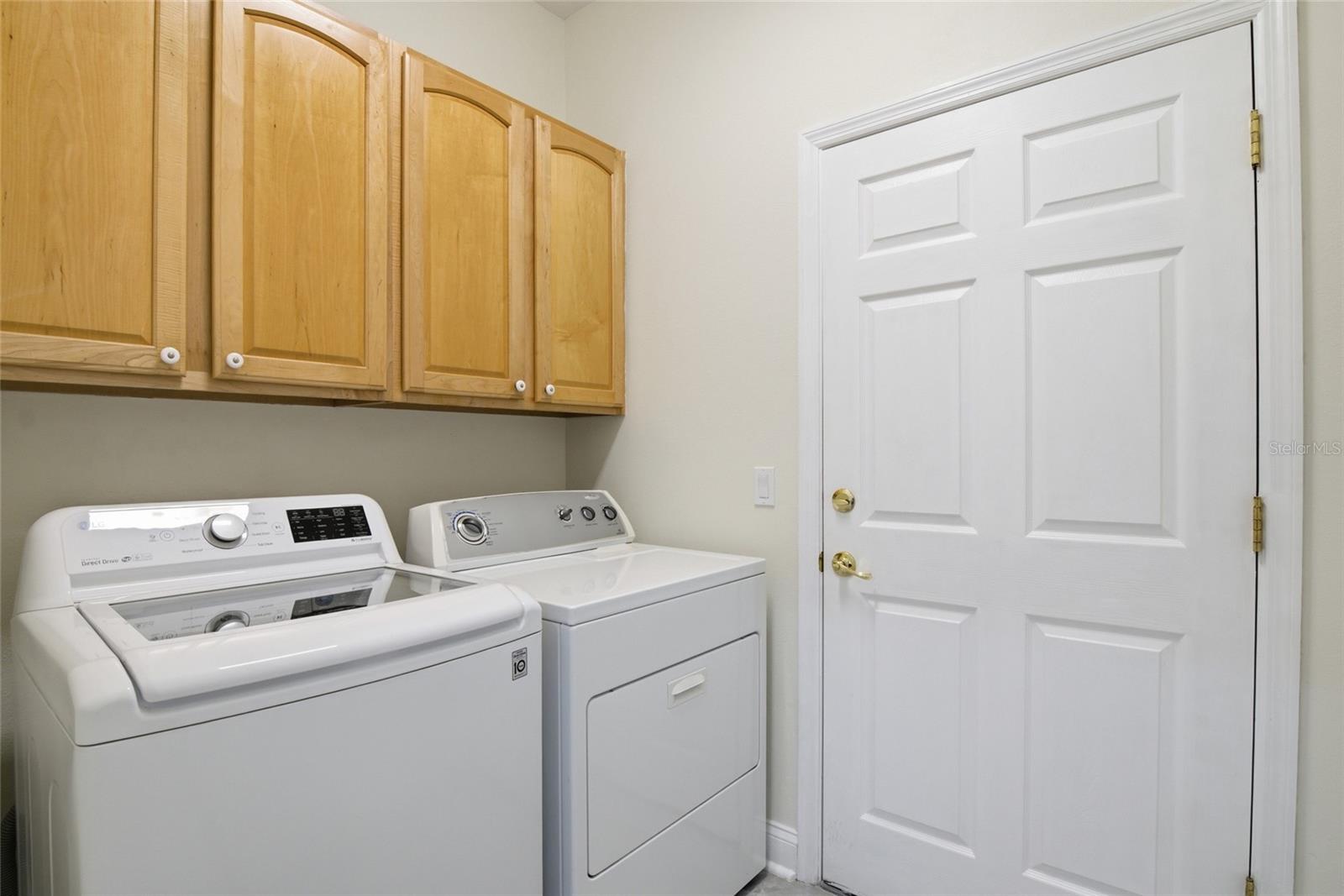 Image 25 of 49 For 12841 Valley Ridge Road