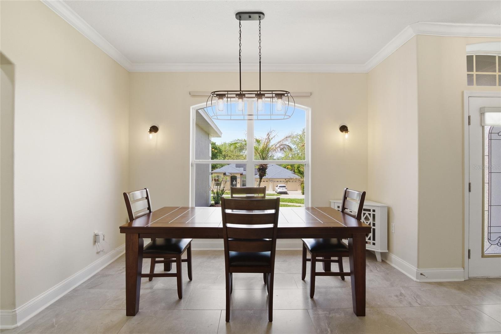 Image 6 of 49 For 12841 Valley Ridge Road