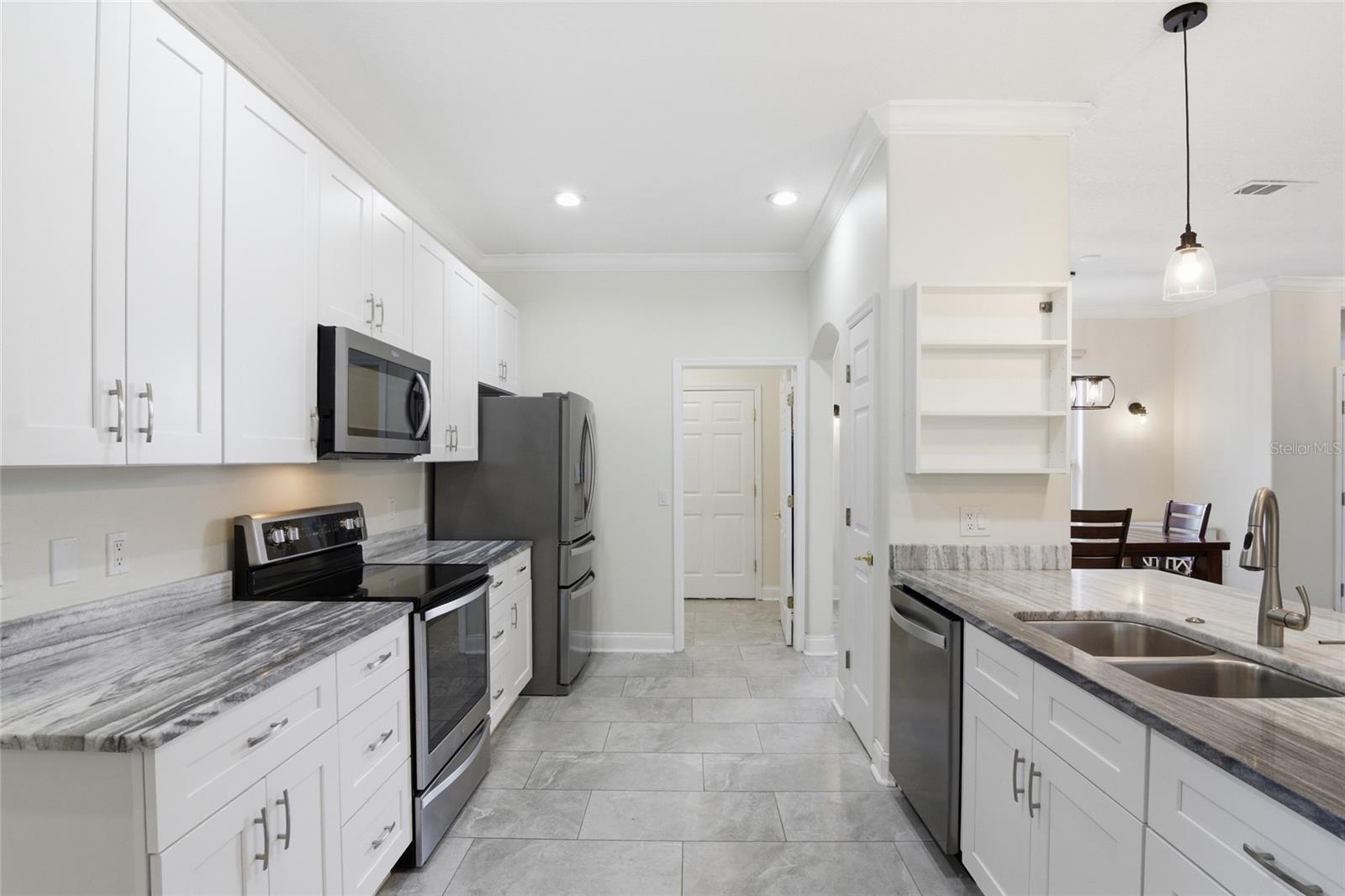 Image 8 of 49 For 12841 Valley Ridge Road