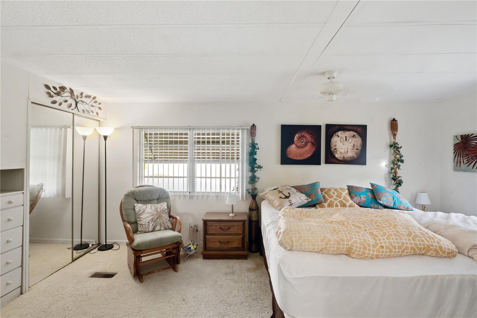 Image 23 of 34 For 1306 Debra Drive