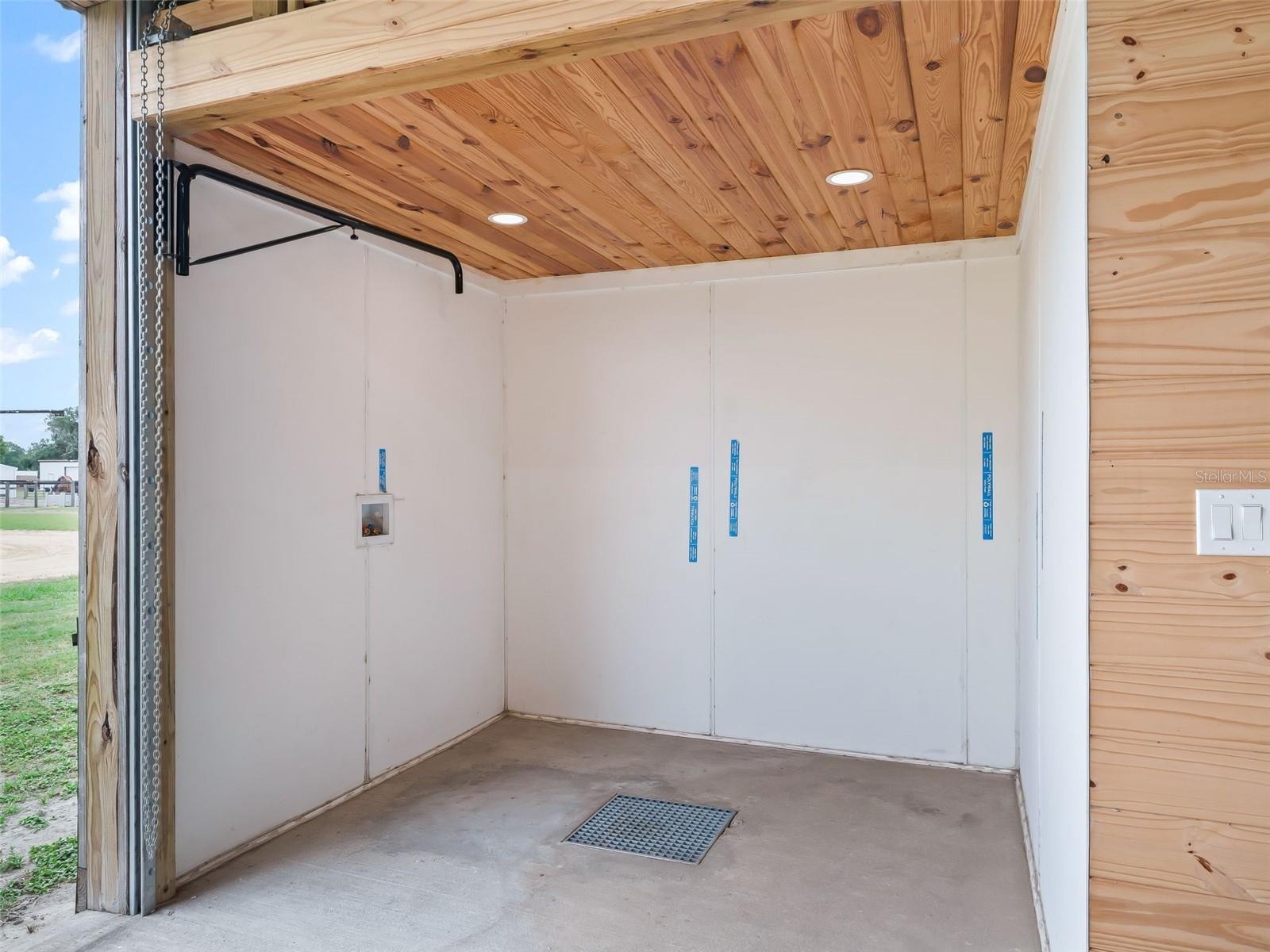 Image 19 of 88 For 1285 102nd Boulevard