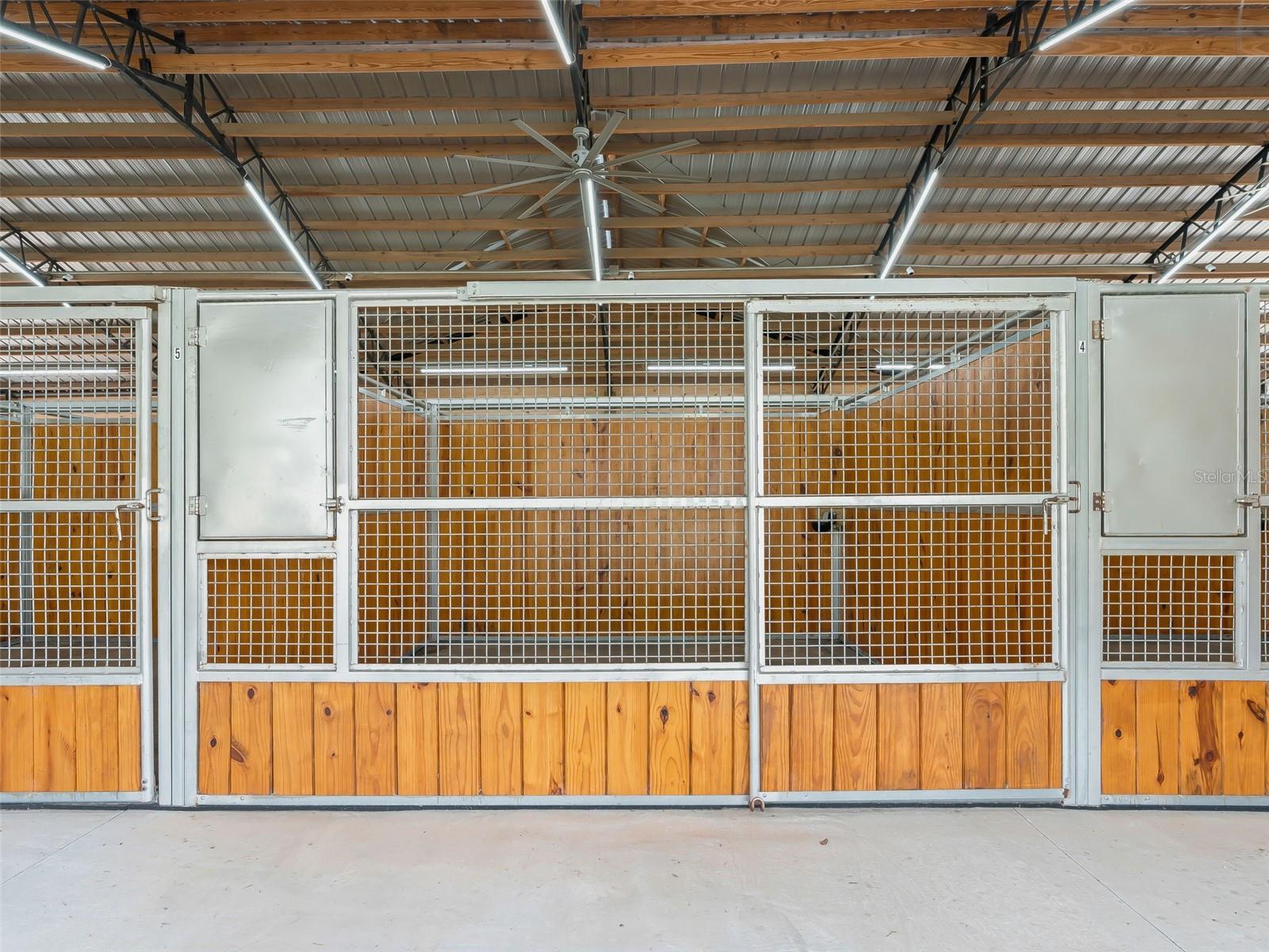 Image 21 of 88 For 1285 102nd Boulevard