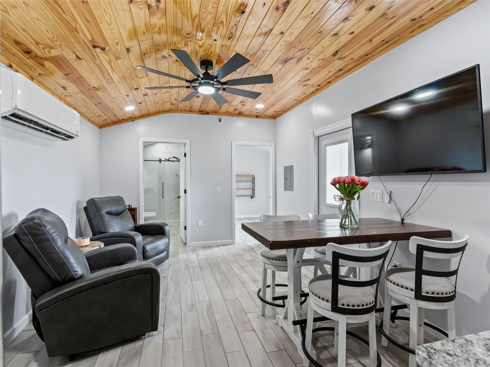 Image 41 of 88 For 1285 102nd Boulevard