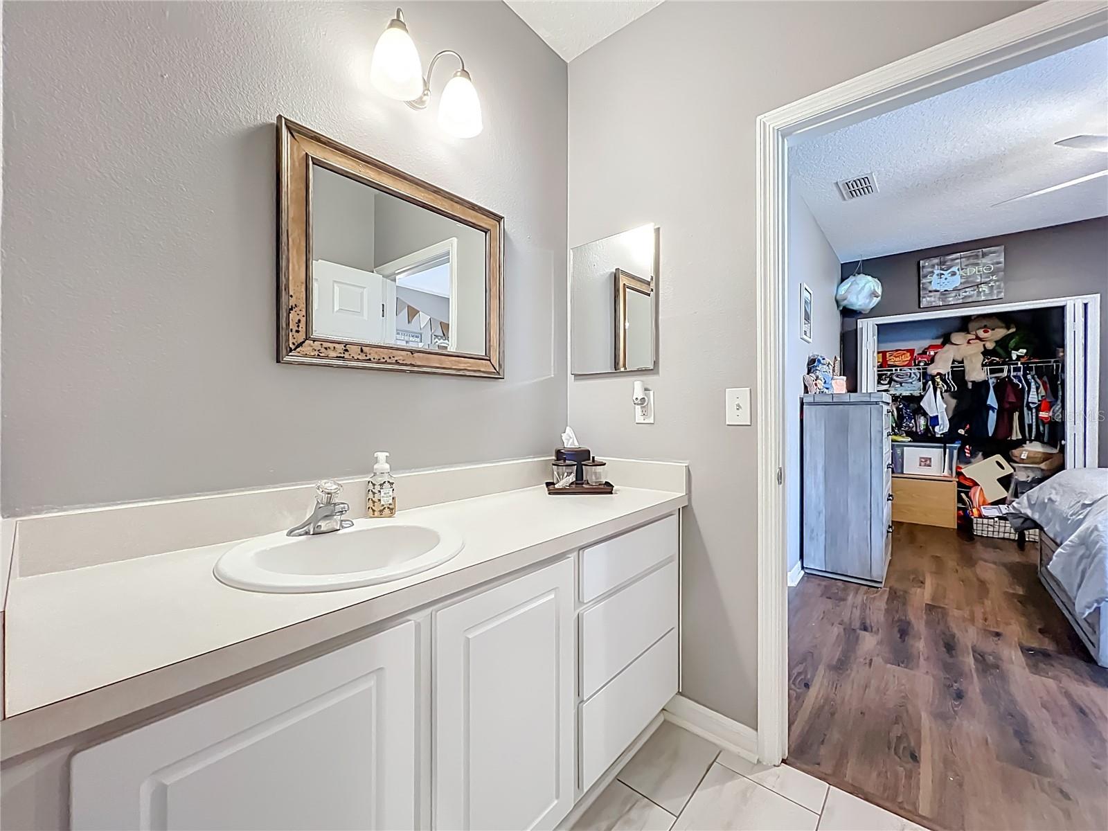 Image 41 of 71 For 135 Blackstone Creek Rd