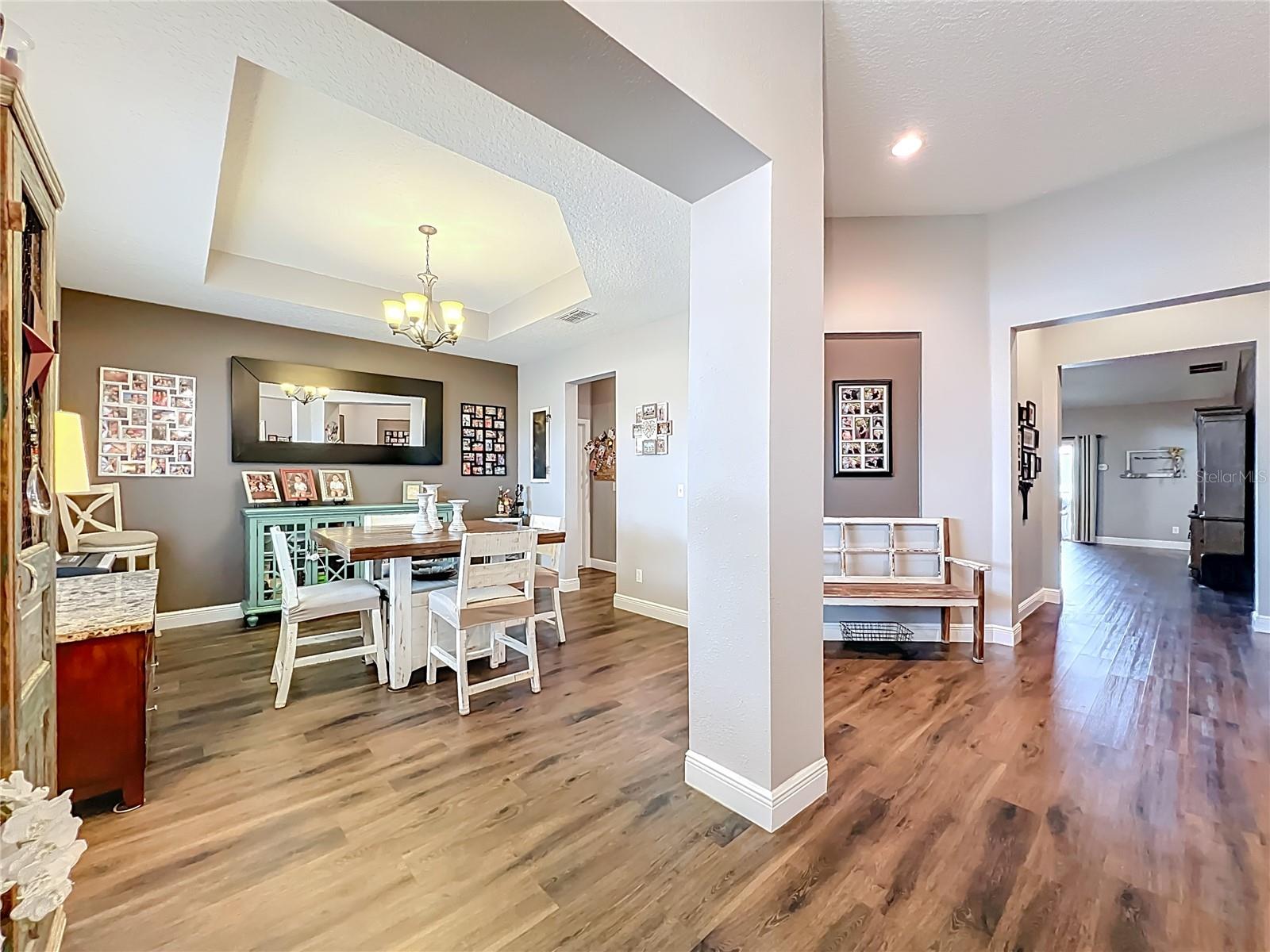 Image 9 of 71 For 135 Blackstone Creek Rd