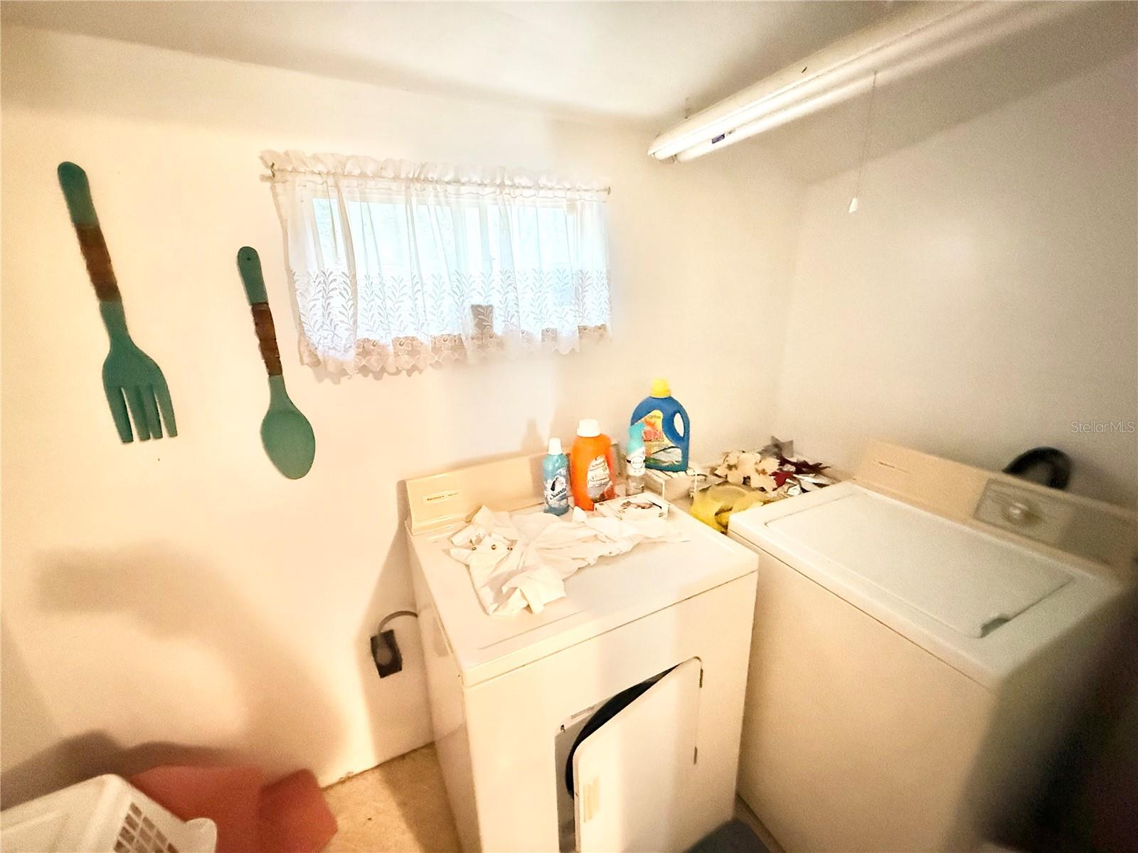 Image 9 of 13 For 20800 146th Terrace